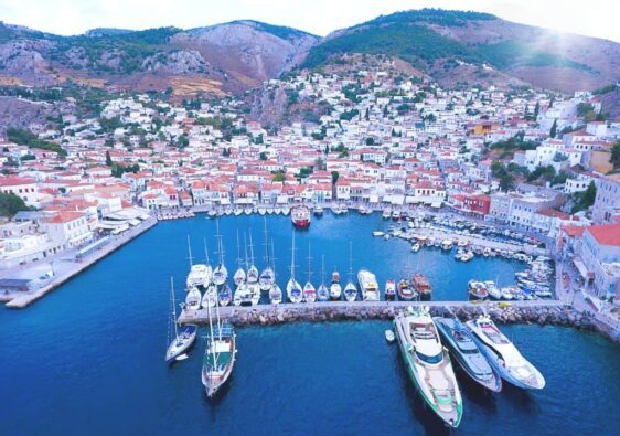 How many days to spend in Athens, Greece?