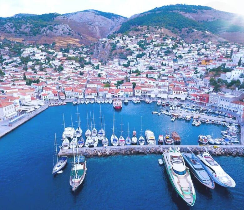 How many days to spend in Athens, Greece?